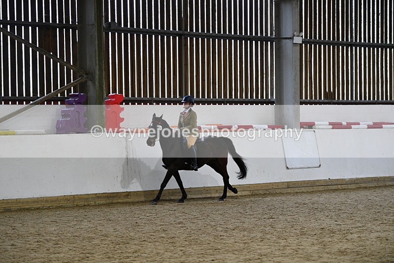 WJ5_6325 - Class 9 Ridden Veteran