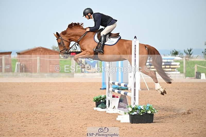 240801A-091933-00985 - Cls 1 British Novice and 90cm Open