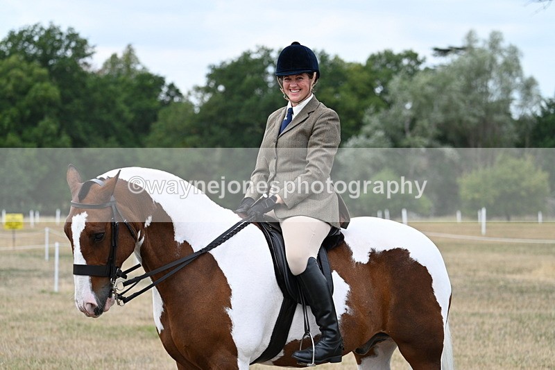 WJ7_5303 - Class 12 Ridden Cob