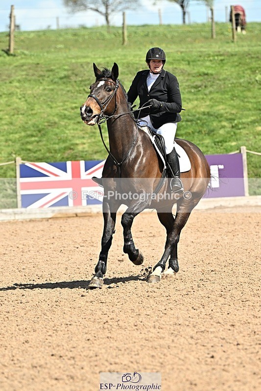 250416-134533-01236 - Cls 4 Newcomers and 1.10m