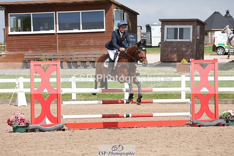 250508-151115-03399 - Cls 10 1.05m National Amateur Quali