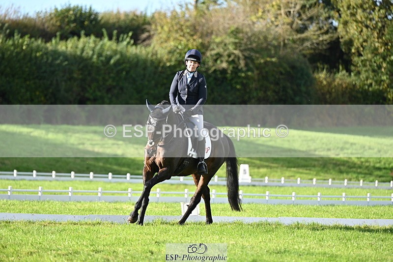 251024A-100911-07988 - F-452-Suzy.Stoneman