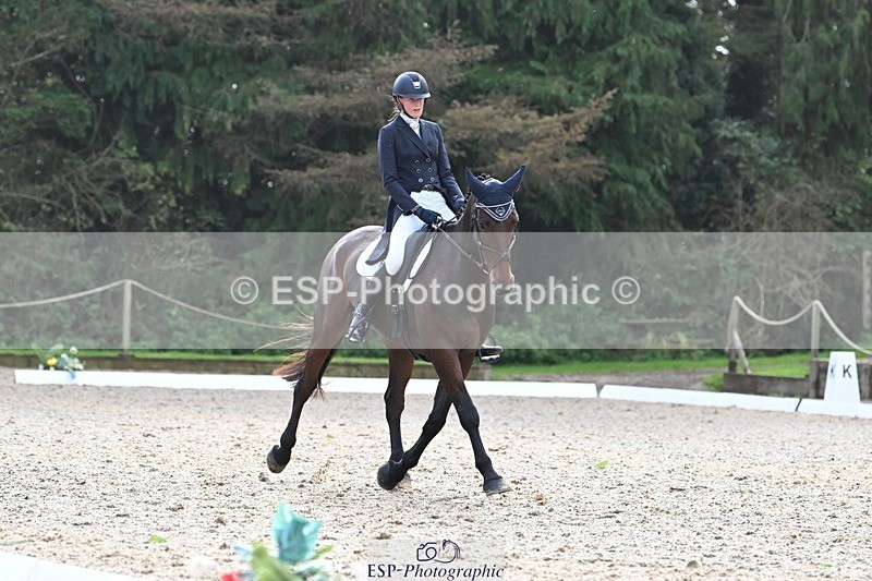 231019-142318-04154 - 052-SHANNONDALE.COURAGE-Georgina.Beeby.Wynn-DR