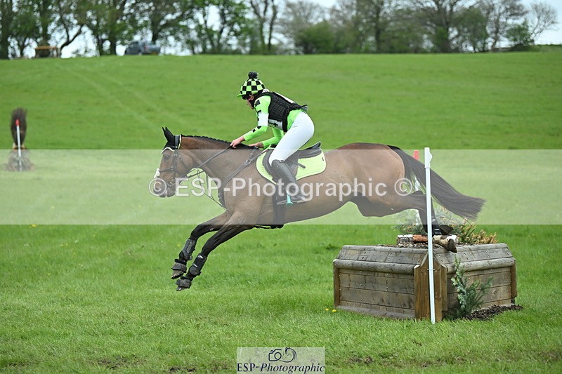 250419-142041-11719 - 754-Caitlyn.Faull-HAY.THERE.MONA