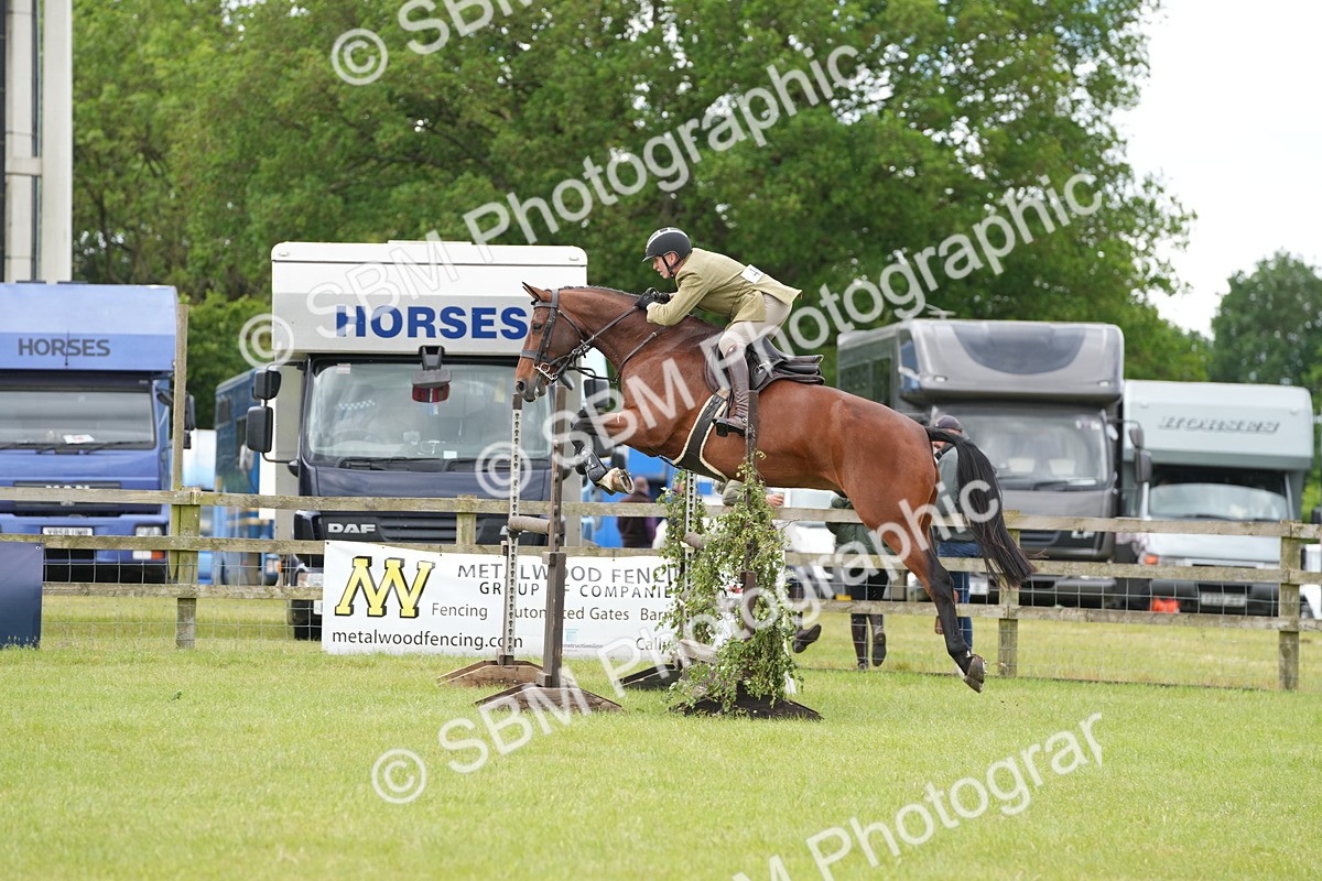 SBM_14936 - Class 100-102 - RIHS Working Hunter