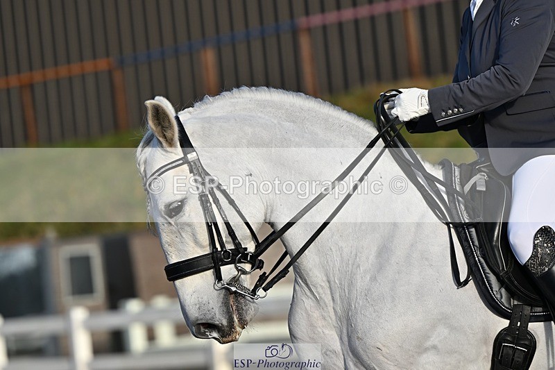 241214-135122-02613 - 102-PAULA.LEE-Deseado.Santo