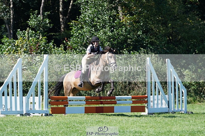 240811A-155916-06140 - 405-