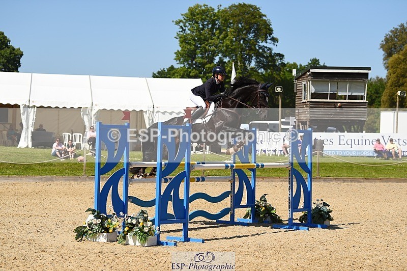 230527-153122-11571 - 480-FLOW_7-Mollie_Summerland-SJ