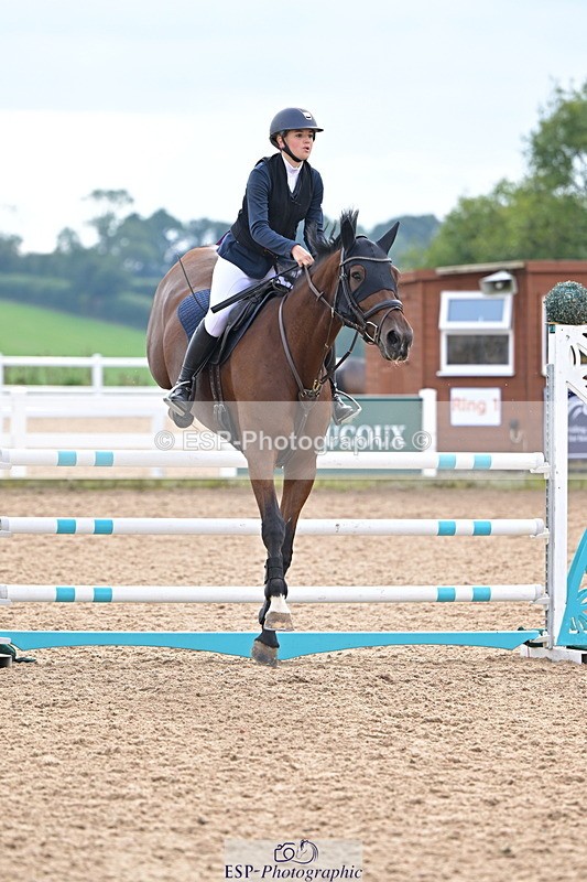 241004A-144613-02538 - Fri 12 1.15m Members Cup