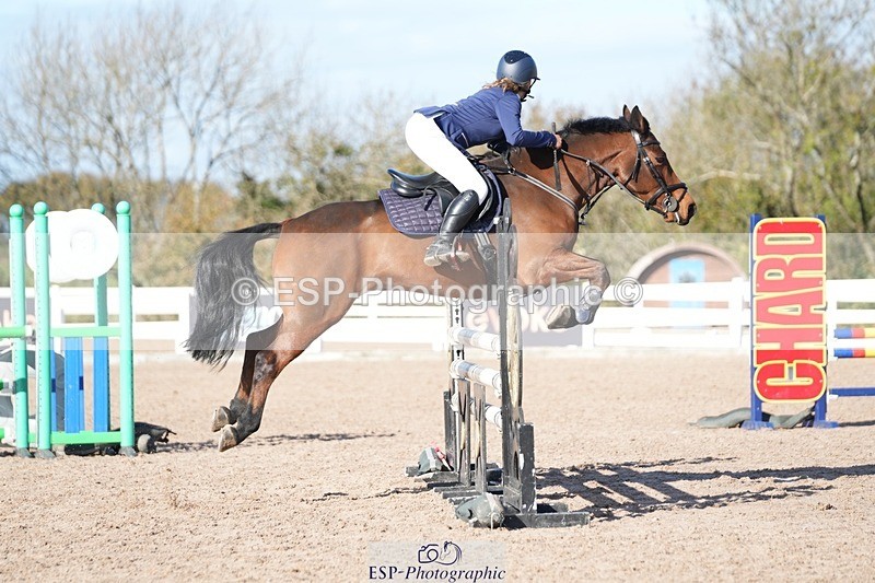 251025-132836-00528 - Cls 10 Pony Newcomers and 1m