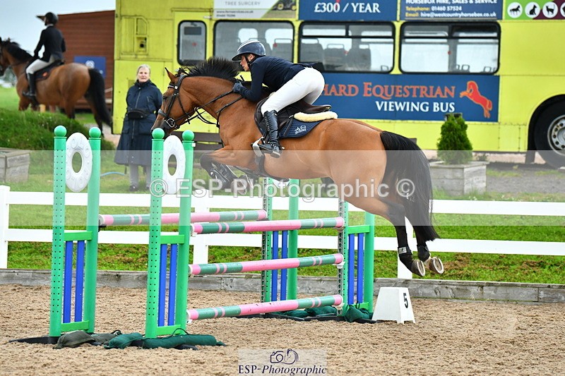 230812A-175154-10920 - Cls 30 A&B 1.10m Nat Am Qual & 1.10m Open