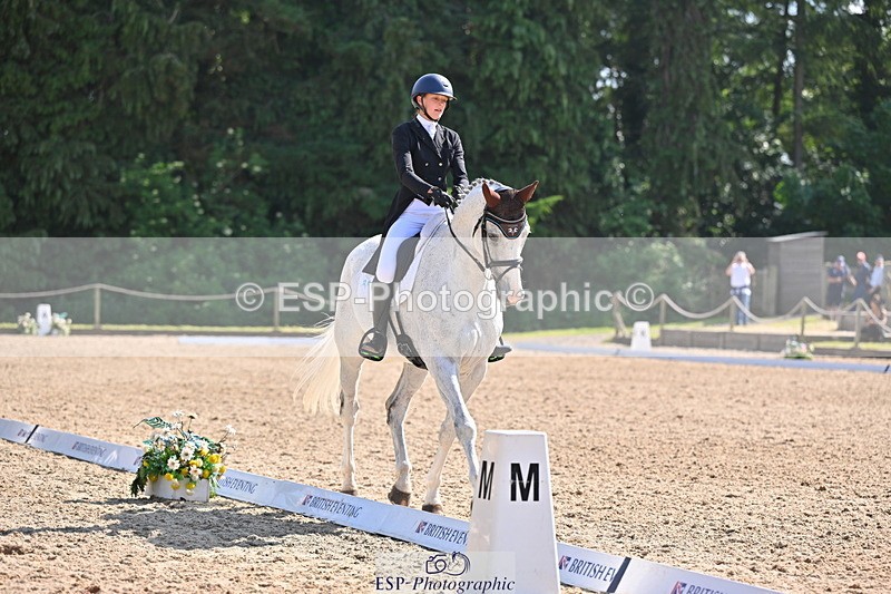 250523A-162906-08265 - A-063-Elizabeth.Barratt-RIDE.FOR.THAIS.CHAMAN.DUMONTCEAU