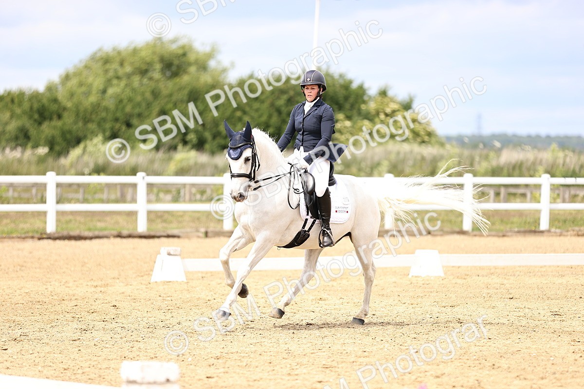 SBM_010250 - Class 8b - Medium 6 - 12.53-14.11