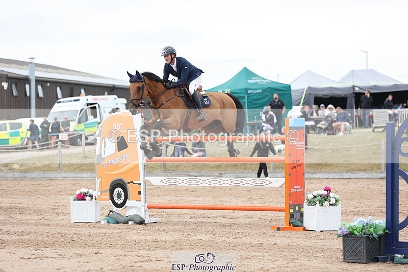 250719-175108-17555 - Cls 7, 3 Star Big Tour Break to End