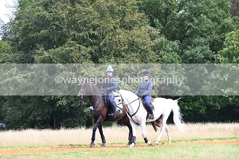 DSC_8109 - Time at Statue 13:52 to 14:33