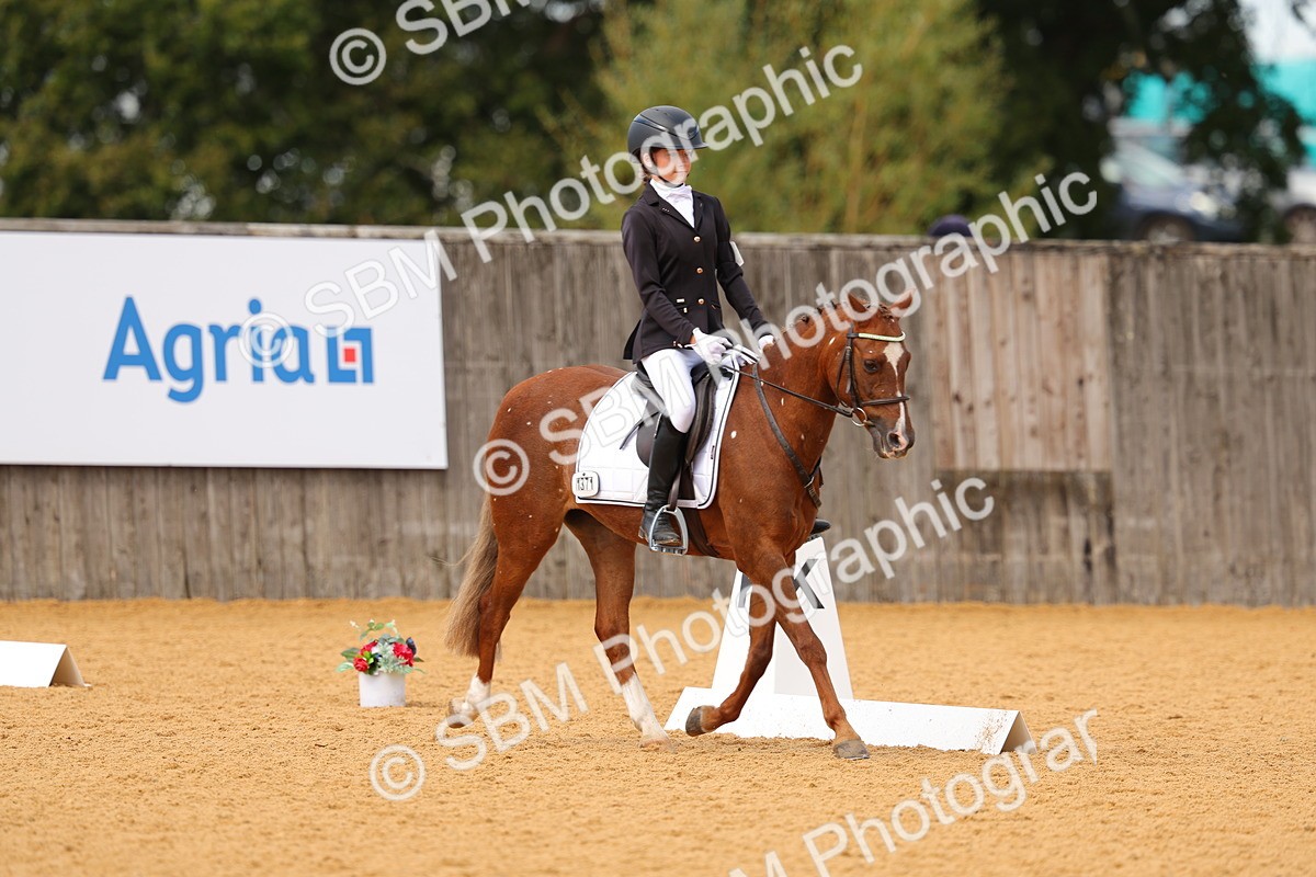 SBM_44031 - D22 - Junior Championship - Intro B