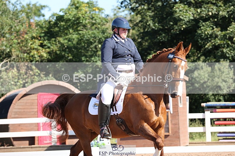 240816A-100348-02811 - 120-Camilla.Stevens-Angelica