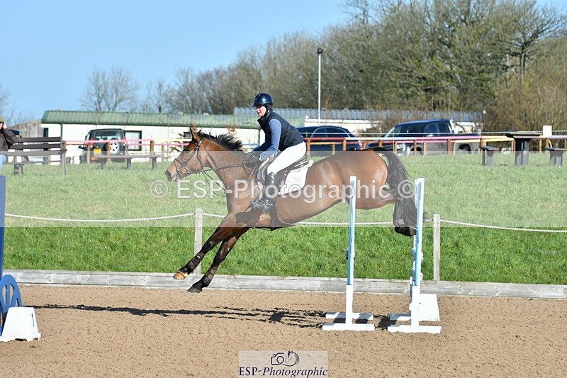 240306A-102730-00121 - Cls 1 British Novice and 90cm Open