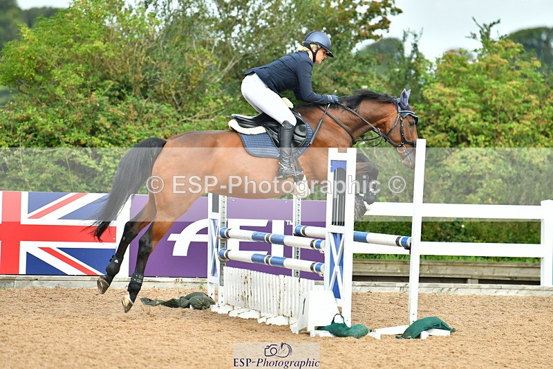 230813A-093314-11087 - Cls 39 A&B British Novice & 90cm Open