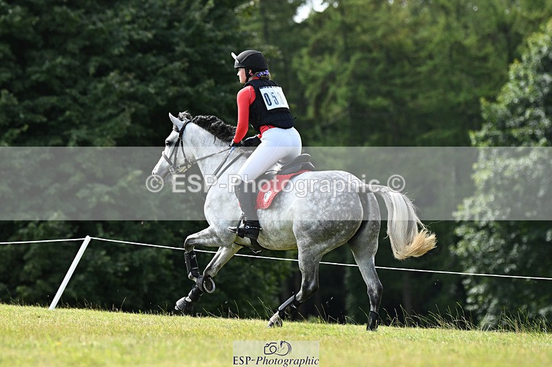 240825X-111130-31974 - 70cm XC 11.00 to 12.00