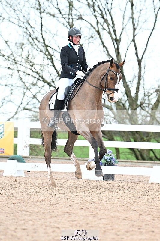 240218A-134346-07707 - 262-Amy.Hose-Enrique