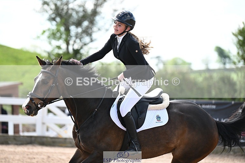 250504-105457-02216 - Cls 15+16 Club and Schools 70cm