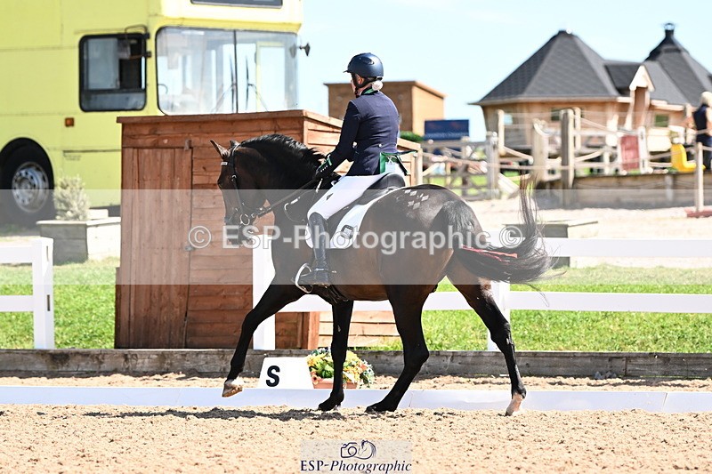 240816A-115329-04153 - 254-Suzanne.Jackson-Bodeguero.CXII