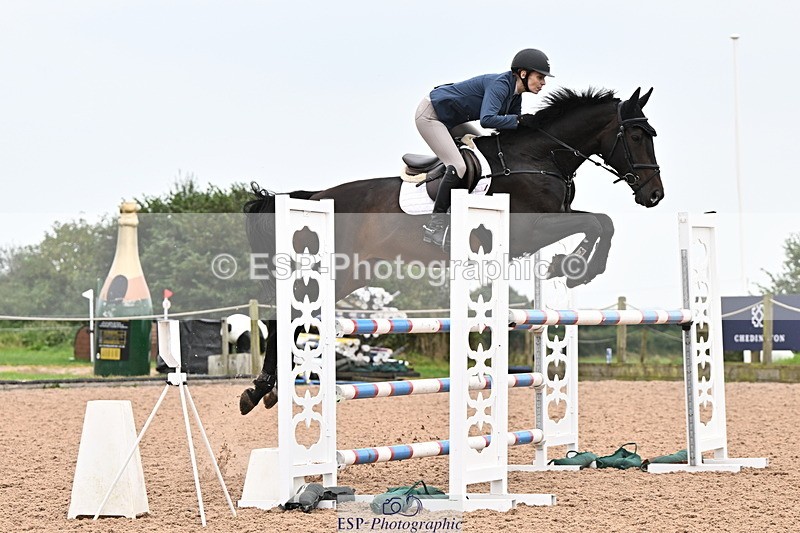 240828A-160153-01260 - Cls 5 Snr Foxhunter and 1.20m Open