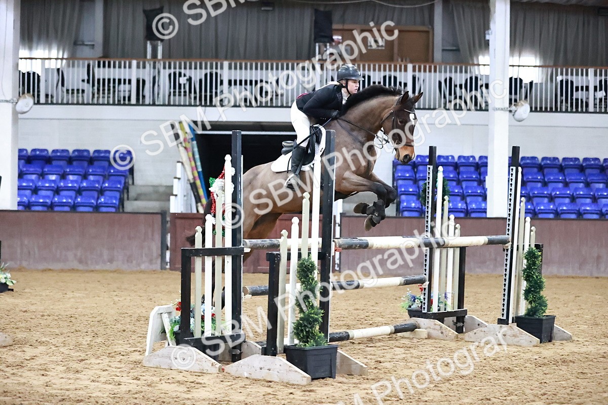 SBM_002361 - Class 10 - Senior newcomers 1.10m