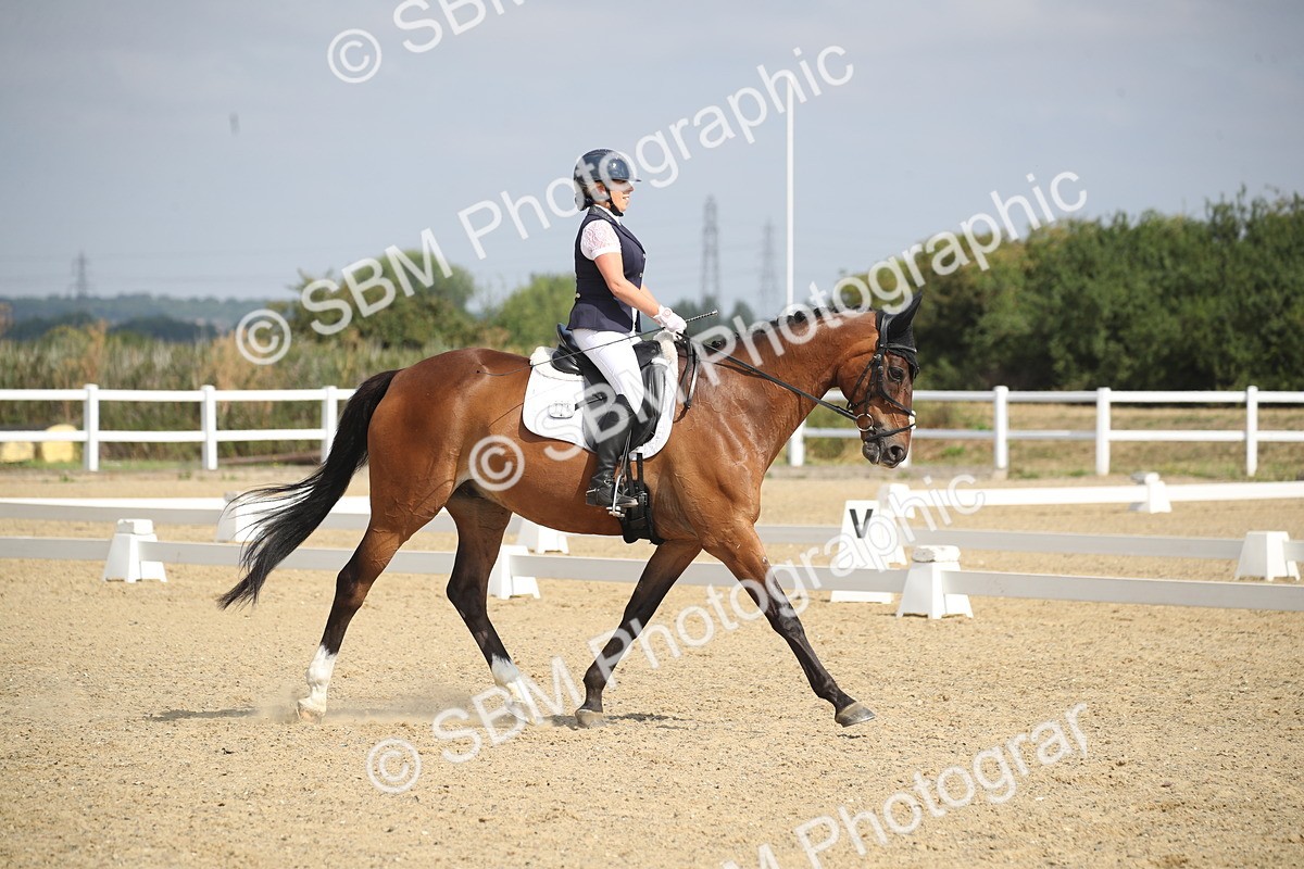 SBM_005944 - Novice 5 - 8.30.10.39