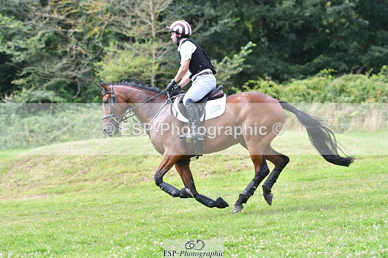 240804-120105-11920 - 306-Rupert_Batting-COOMBELAND_ALBERTS_RUMOUR_II