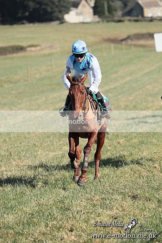 PR 010325 327 - Pony Racing from Beaufort Races Didmarton 01/03/25
