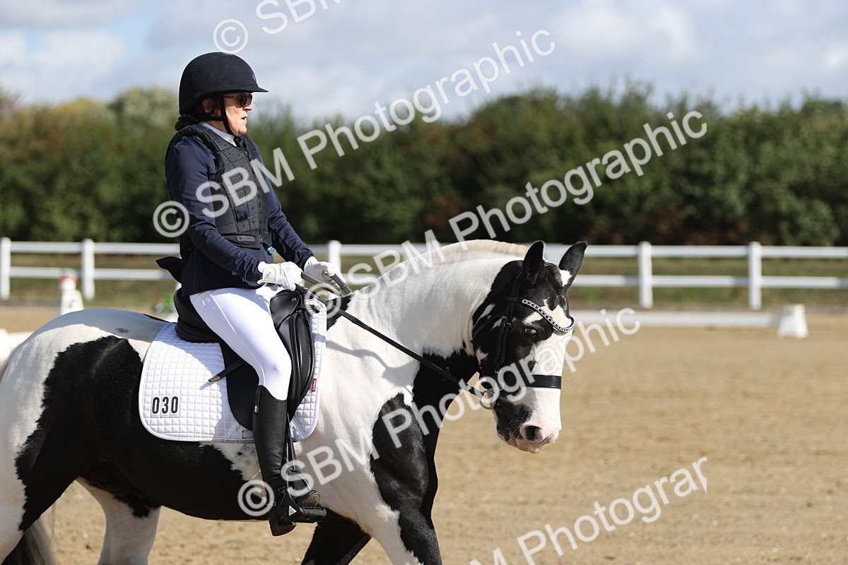 SBM_001224 - Class 2 - Intro 4 Champs - 9.44-10.38