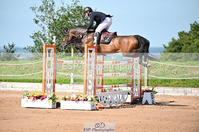 240718A-103322-04553 - Cls 1, 3 Star Small Tour 1.35m