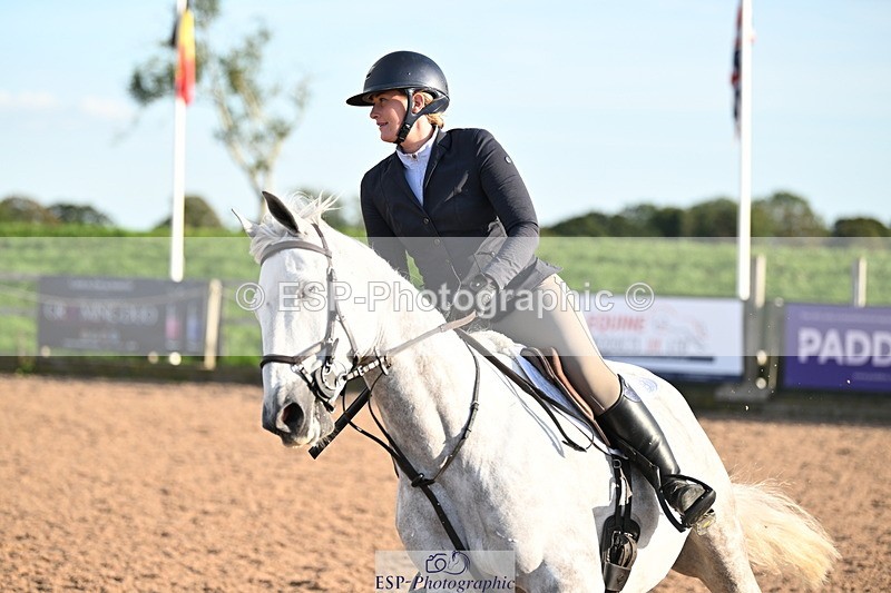 240913A-174116-05450 - Cls 19 Snr 1m Open Speed Derby