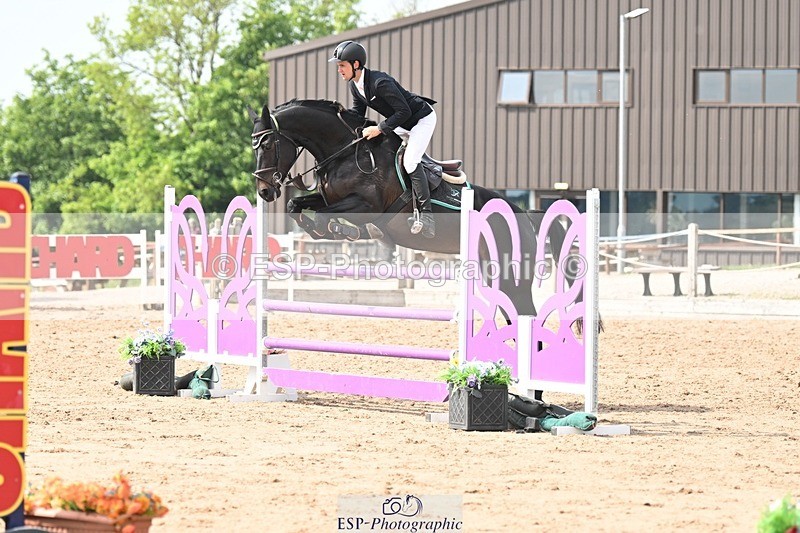 250511-153900-14582 - Cls 29 Snr Foxhunter