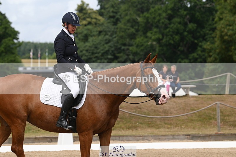 250719A-113635-04445 - 039-Caroline.Toman-D-Pandora.Ramall