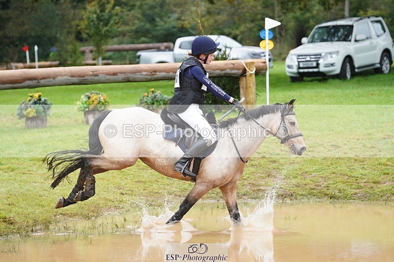 231021-111644-15448 - 661-MYSHALL.ROBBY-Poppy.Turriff-SC+XC