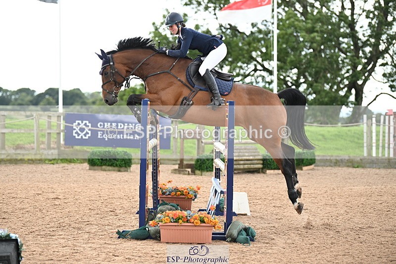 240912A-131814-01652 - Cls 4 Snr 1.20m Open