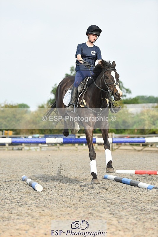 230817-094028-01667 - Kay's 1st Group - Arena