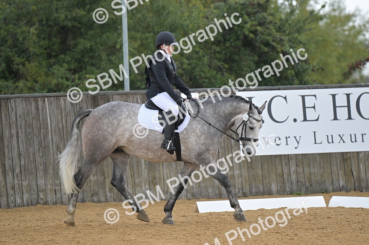SBM_00569 - D2 - Small Tour Championship Intro 2