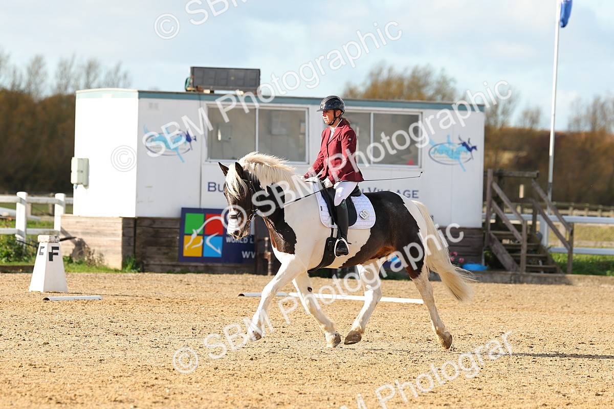 SBM_000832 - Novice 5