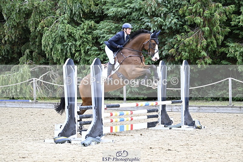 250830A-102402-05566 - Cls 21 British Novice and 90cm Open