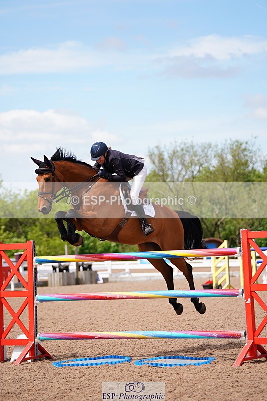 240525A-142512-06581 - Cls 18 National 1.40m