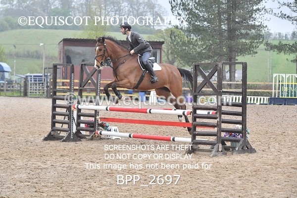 BPP_2697 - CLASS 4 Senior British Novice/ 90cm Open