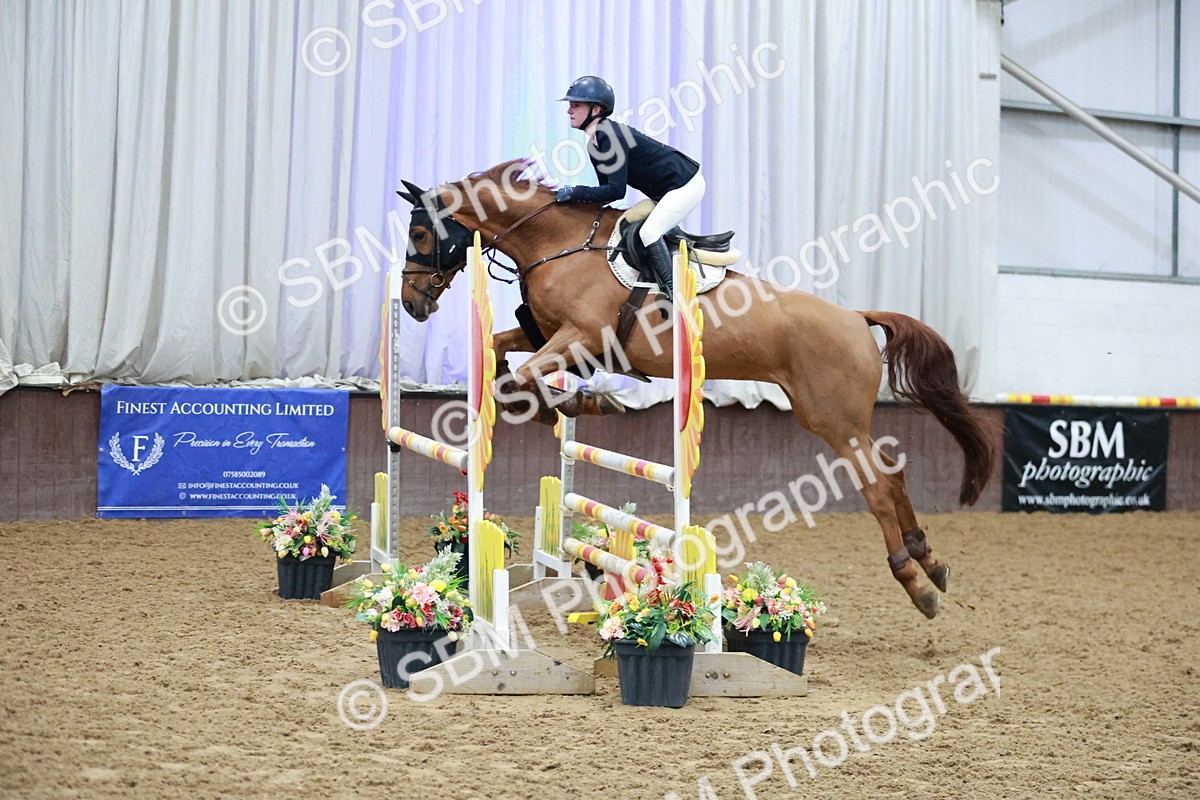 SBM_004403 - Class 17 - Senior Newcomers - 1.10m