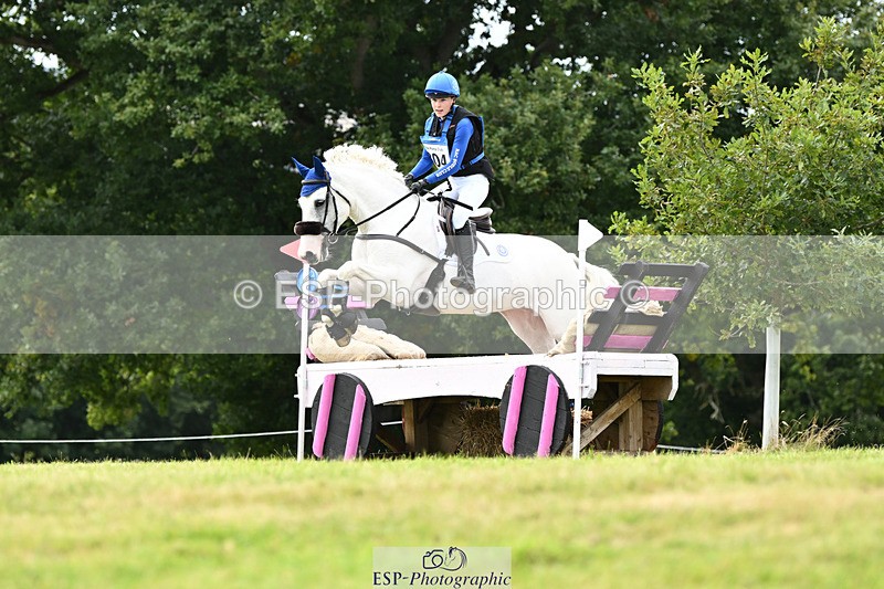 240825X-141146-34941 - 80cm XC 14.30 to 15.30