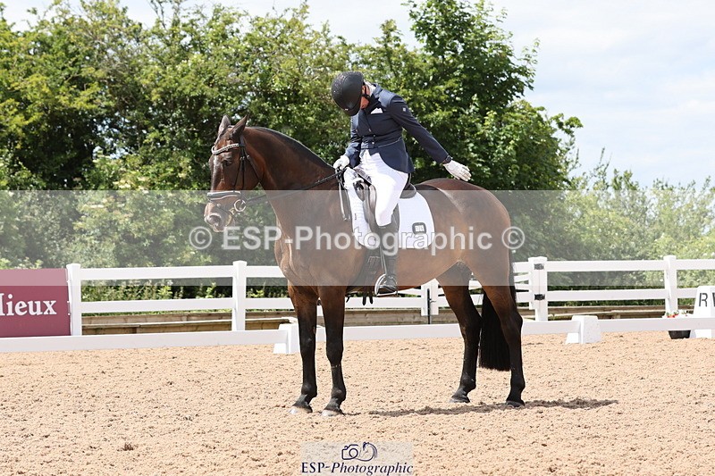 240622A-142912-13499 - Cls 33 BD Medium 73