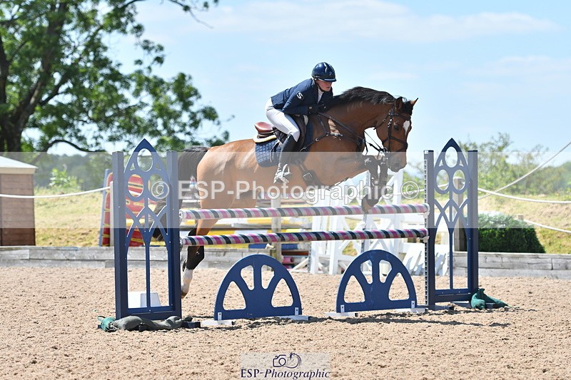 240609A-124719-05347 - Cls 18 Snr Newcomers and 1.10m Open