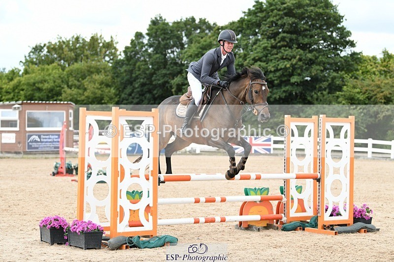 250801-105625-04495 - Cls 21 A&B Snr Disc & 1.00 Open